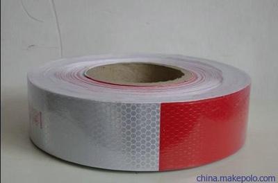 車(chē)身反光標(biāo)識(shí)選購(gòu)指南 價(jià)格、廠家、圖片與反光材料詳解，以北京尚德商貿(mào)為例